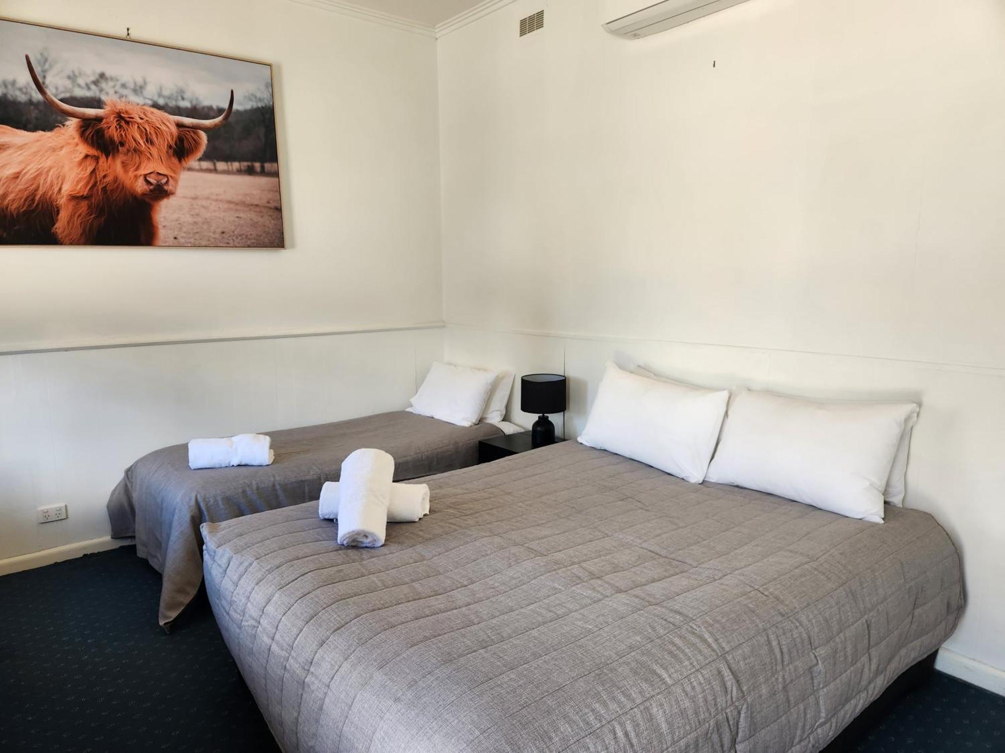 Calder Family Motel Bendigo Exteriör bild