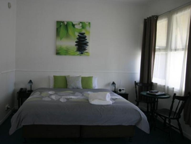 Calder Family Motel Bendigo Exteriör bild