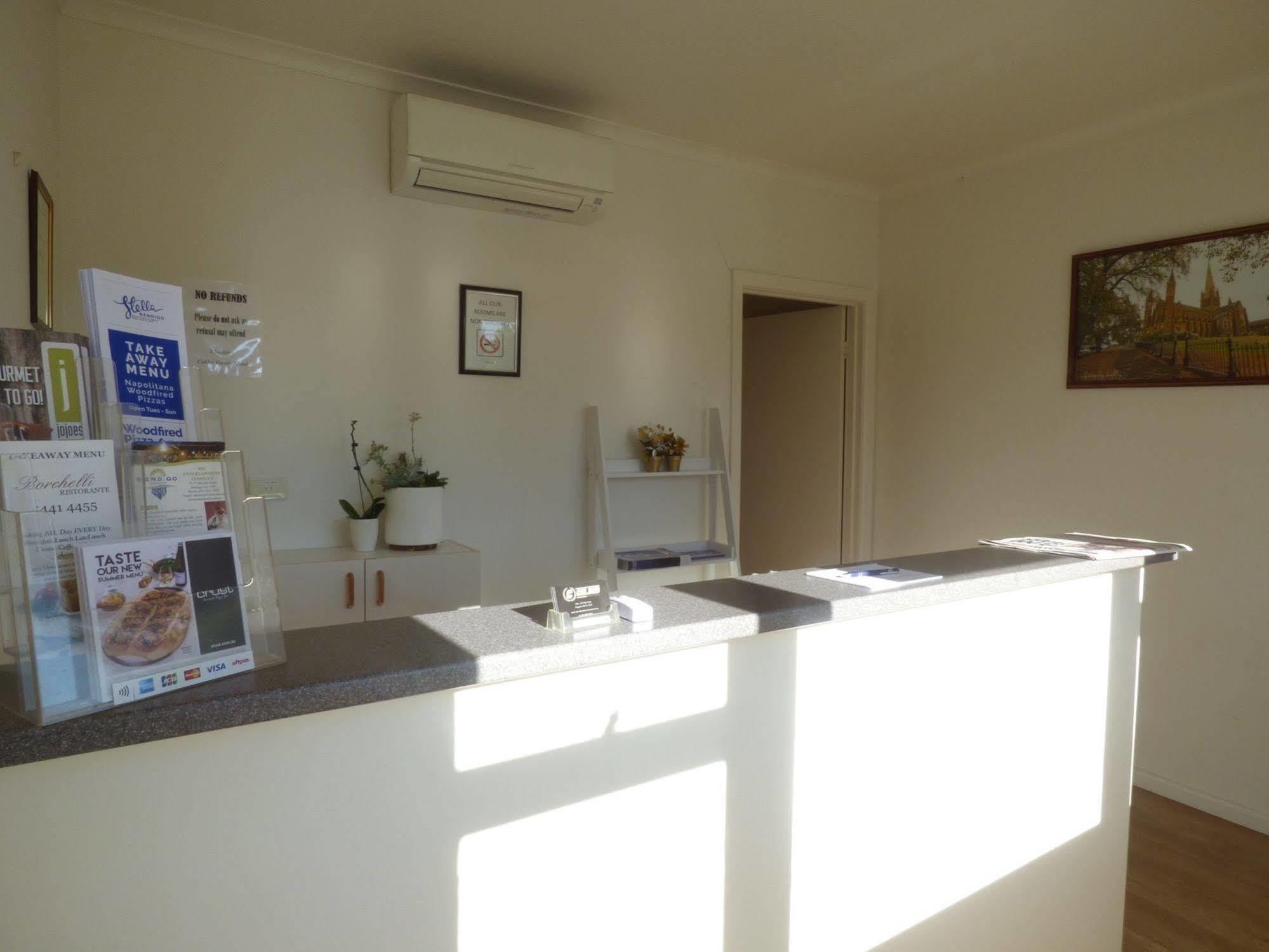 Calder Family Motel Bendigo Exteriör bild
